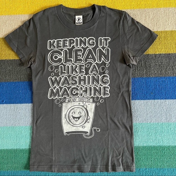 CLEAN LIKE A WASHING MACHINE Graphic T-shirt • Small • So cute! - Picture 1 of 3